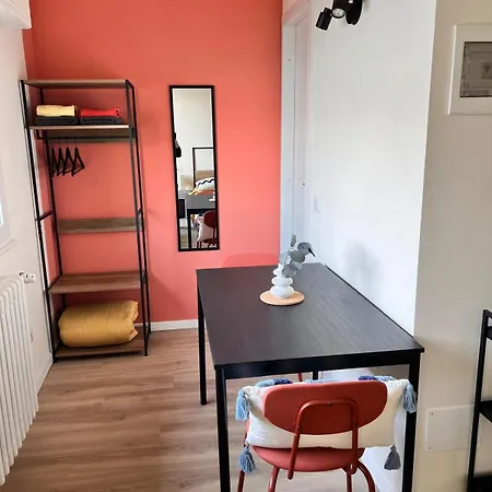 アパート The Balcony On The 2